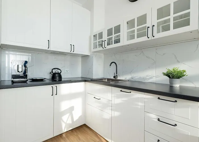 Apartamento Blue And Beige In With Seasonal Pool, Parking And Balcony By Renters *