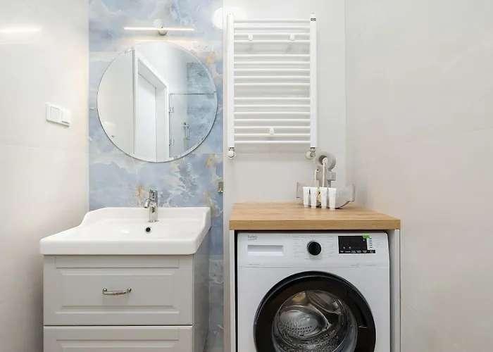 Apartamento Blue And Beige In With Seasonal Pool, Parking And Balcony By Renters